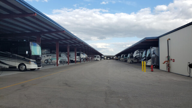 RV and Boat Covered Storage Units in Fort Myers, FL