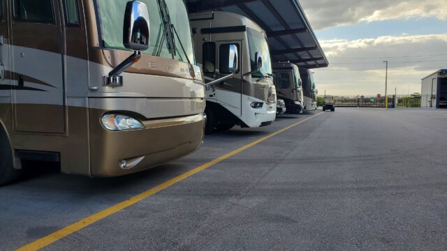 RV Storage in Fort Myers, FL